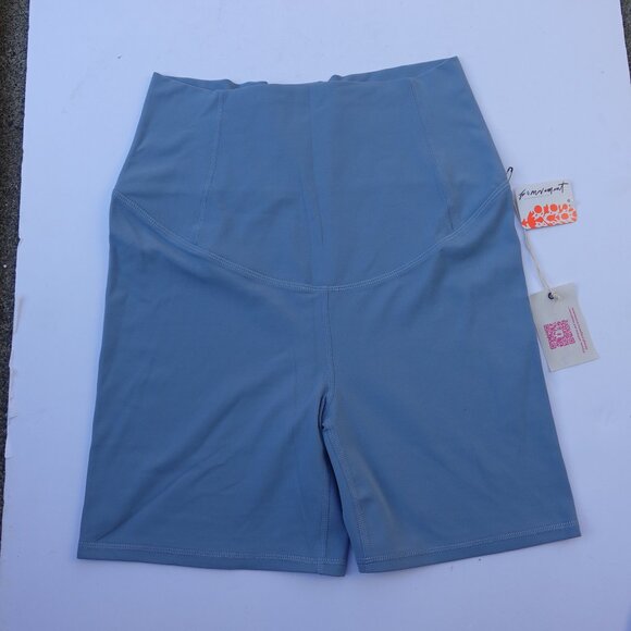 Free People Movement x Hatch Never Better Maternity Shorts Blue NWT Size M - Picture 1 of 8